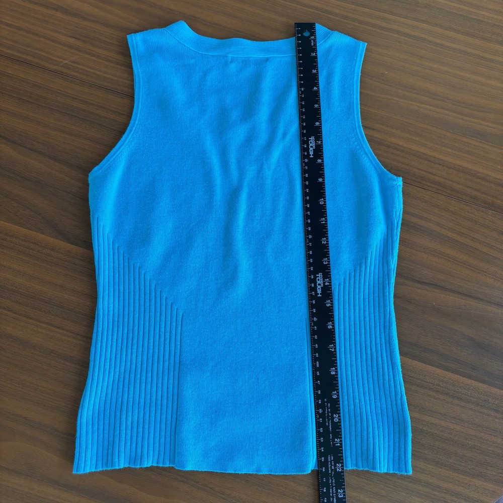 90s Vintage Jeanne Pierre Knit Tank Sweater S Blue V Neck Ribbed Preppy Fairy - Picture 11 of 11